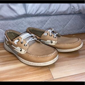 Womens sperrys